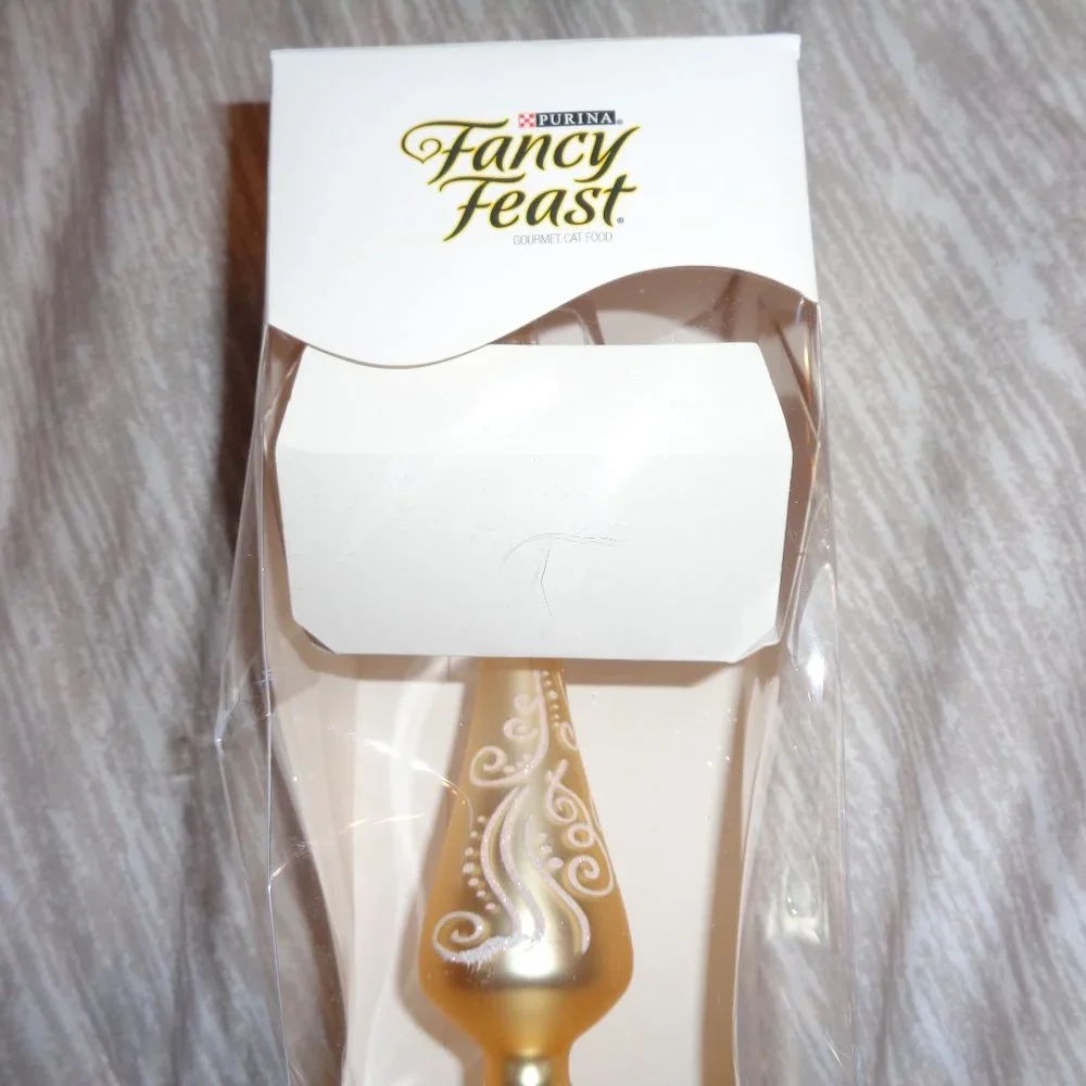 2009 Fancy Feast Collectible Christmas Tree Topper